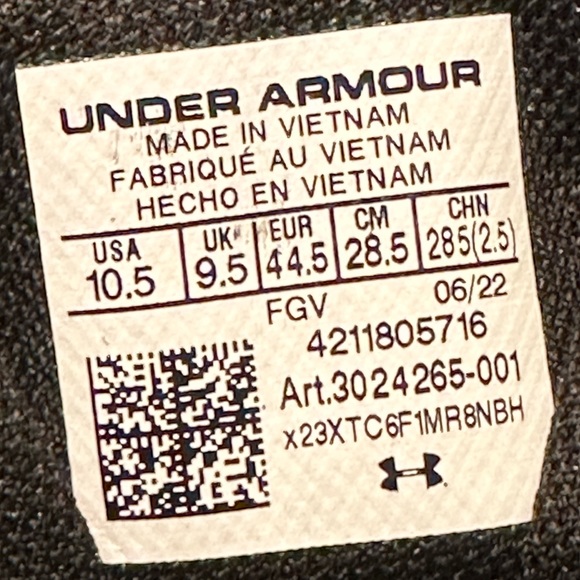 Under Armour Men's UA Charged Raider Mid Waterproof Hiking Boots Black - Picture 8 of 8